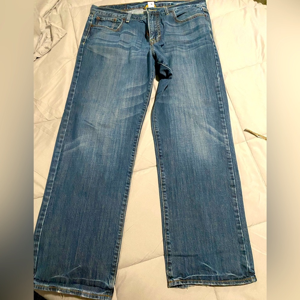 Lucky Brand men’s jean size 36 regular.